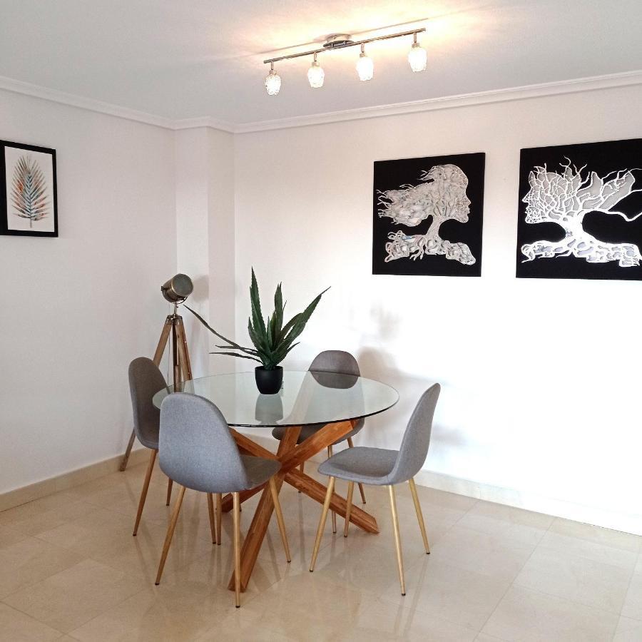 Luxury Large 2 Bedroom 10 Min Walk To Plaza